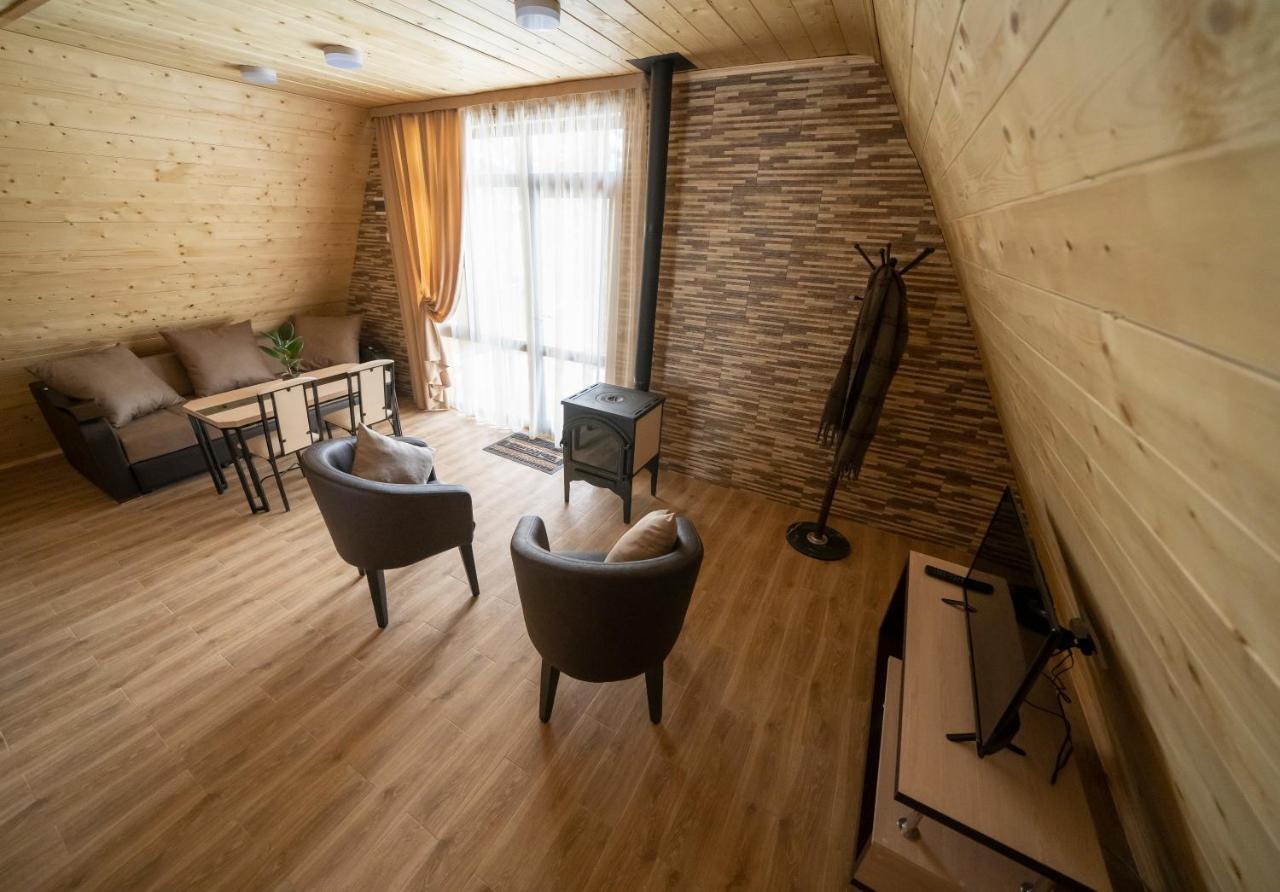 Woodland Cottages ツァグカゾール エクステリア 写真
